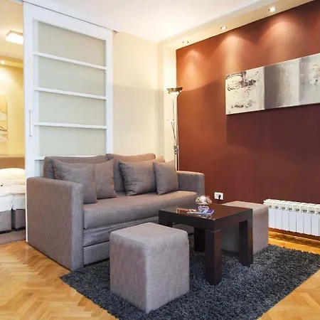 One Bedroom Little Bay Apartment Belgrade