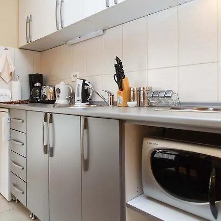 One Bedroom Little Bay Apartment